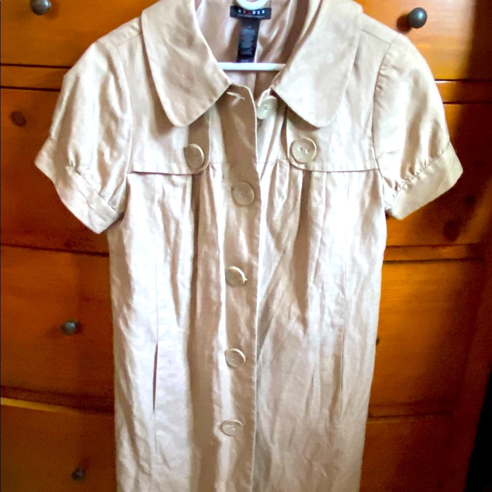 Unique find Dress / Short sleeve Coat 5/$25 ⭐️
